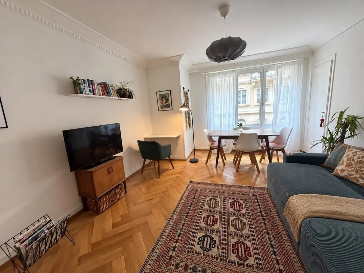 Beautiful 2-room apartment, Gare district - Photo 2 of 7