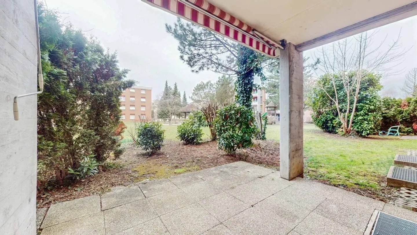 Appartement à louer - Photo 3 sur 12