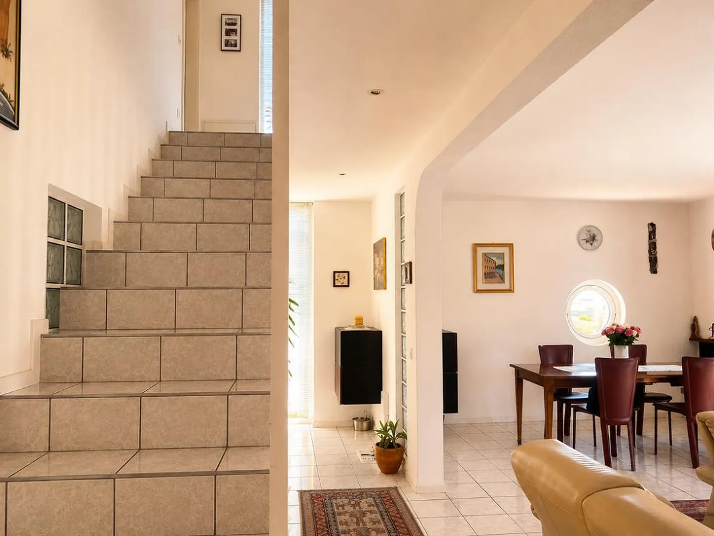 VACALLO - FOR SALE BRIGHT PROPERTY WITH PRIVATE GARDEN - Photo 1 of 13