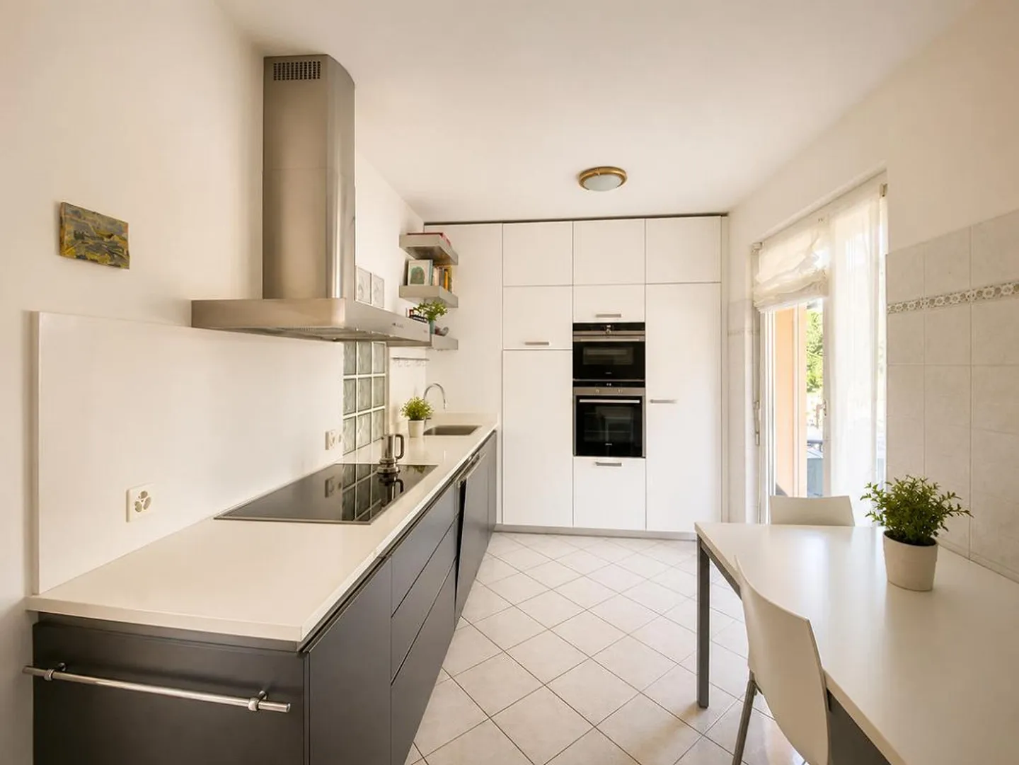VACALLO - FOR SALE BRIGHT PROPERTY WITH PRIVATE GARDEN - Photo 5 of 13