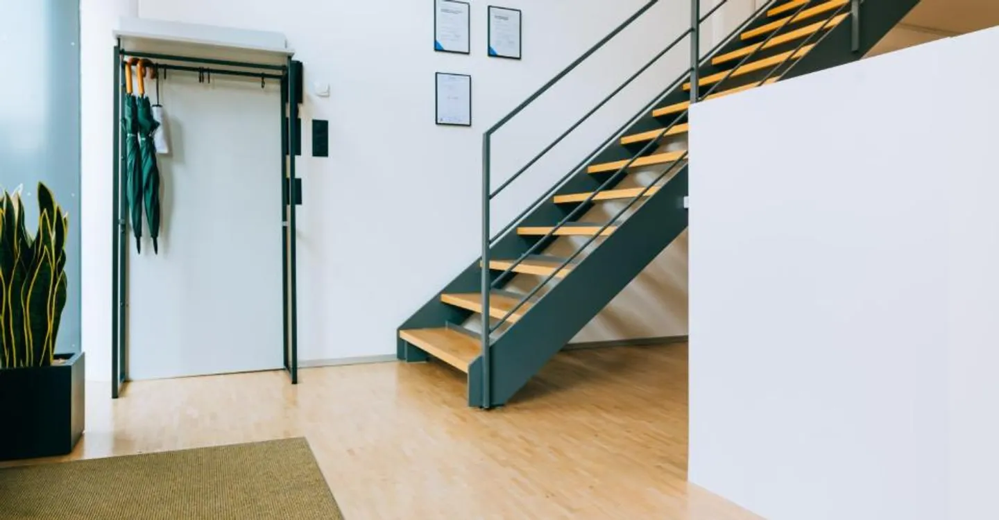 Modern Living Guaranteed! - Rent without Deposit - Photo 4 of 4