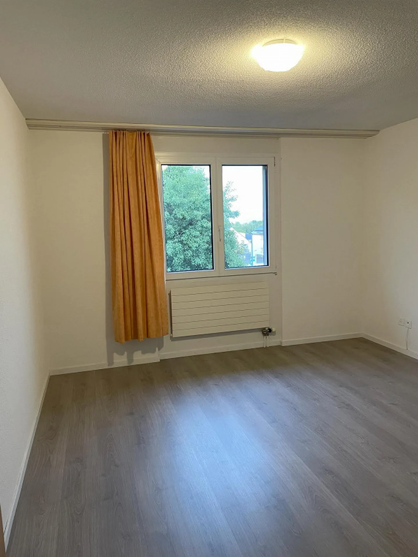 Bright 4.5 Room Apartment, 2nd Floor with Elevator - Photo 13 of 16