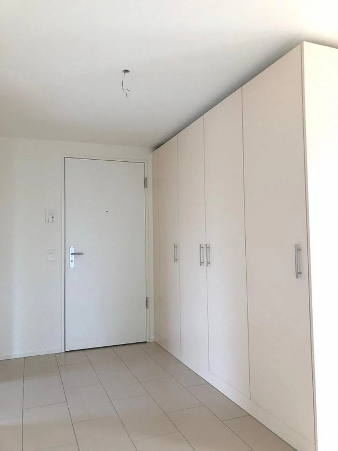 Central Penthouse Apartment with a View of the Green - Photo 8 of 11