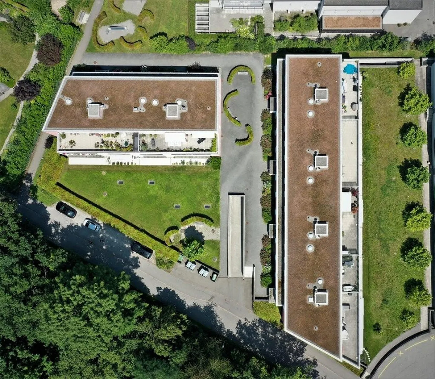 Central Penthouse Apartment with a View of the Green - Photo 11 of 11