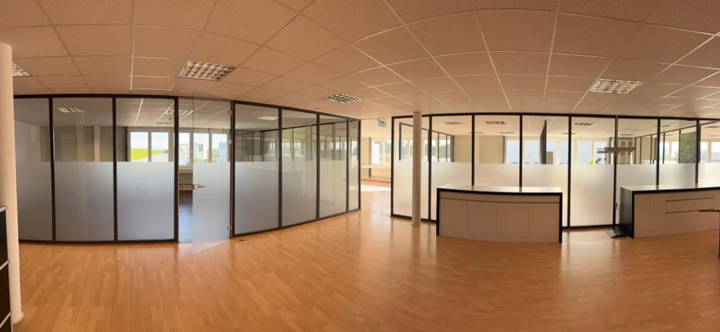 Spazio ufficio in affitto - Foto 4 di 5