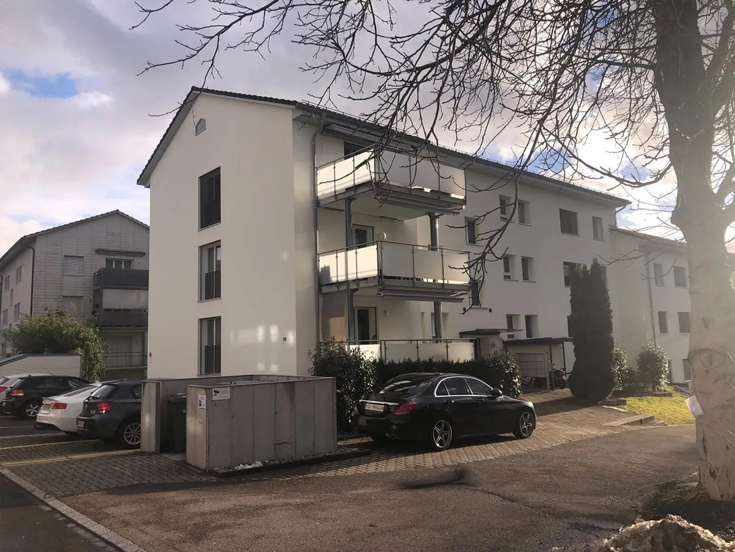 Moderno appartamento di 3,5 locali in affitto a Kloten! - Foto 1 di 7