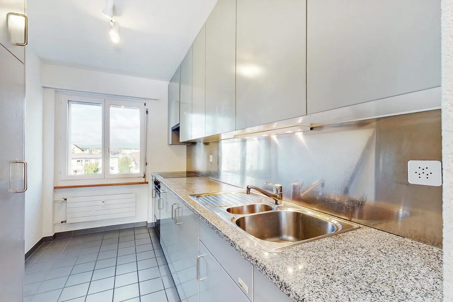 La tua nuova casa in una zona residenziale tranquilla e verde - Foto 4 di 6