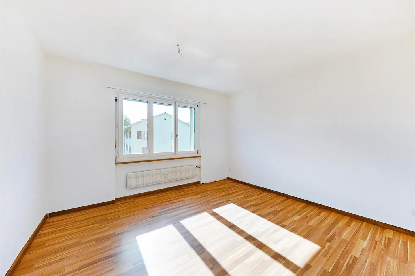 La tua nuova casa in una zona residenziale tranquilla e verde - Foto 2 di 6