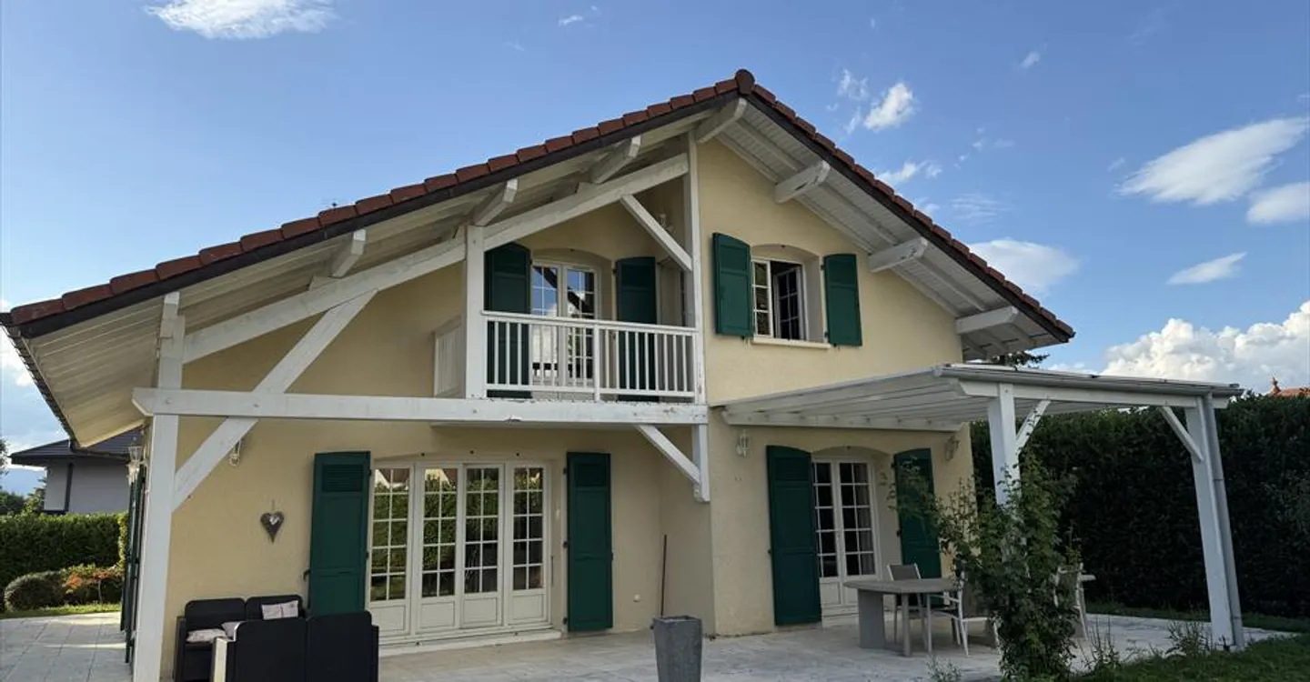 Magnifica villa di lusso, vicino a Meinier, Veigy, ideale per una famiglia - Foto 1 di 10