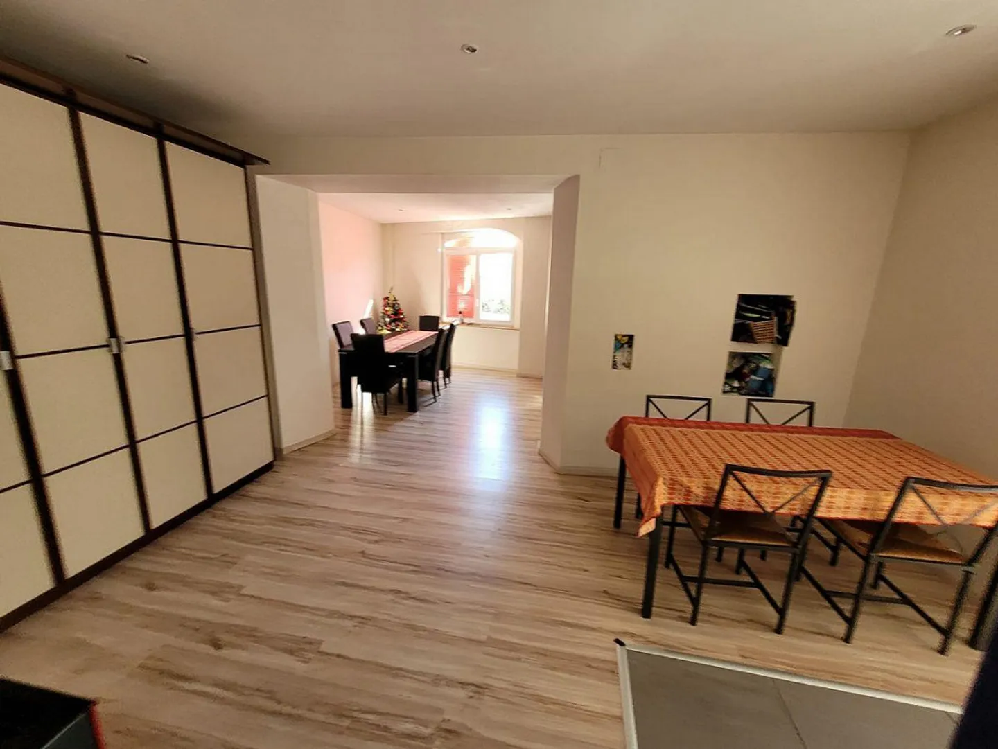 Ideales Kernhaus für Liebhaber von charmanten Immobilien - Foto 1 von 13