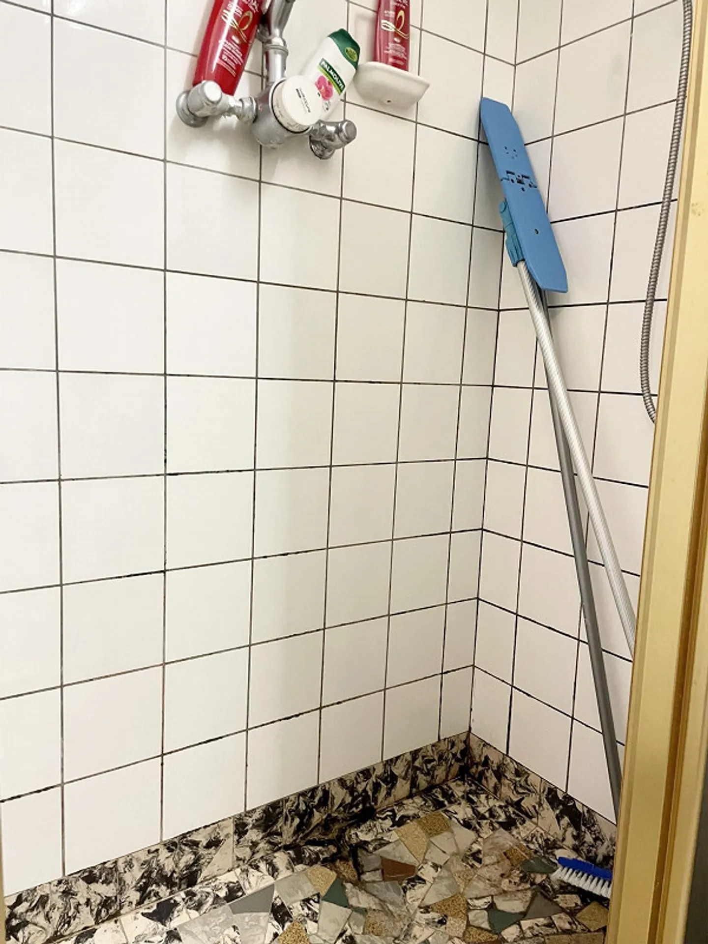 Close to Public Transport - 2-Room Apartment 50m2 in Central Location in Oberwil - Photo 9 of 9