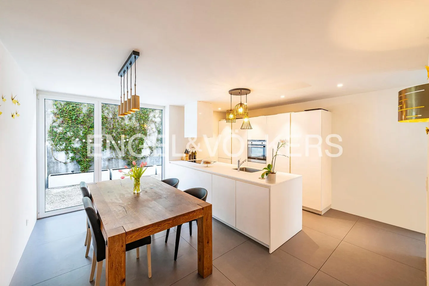 Casa a schiera luminosa, ideale per famiglie - Foto 4 di 13