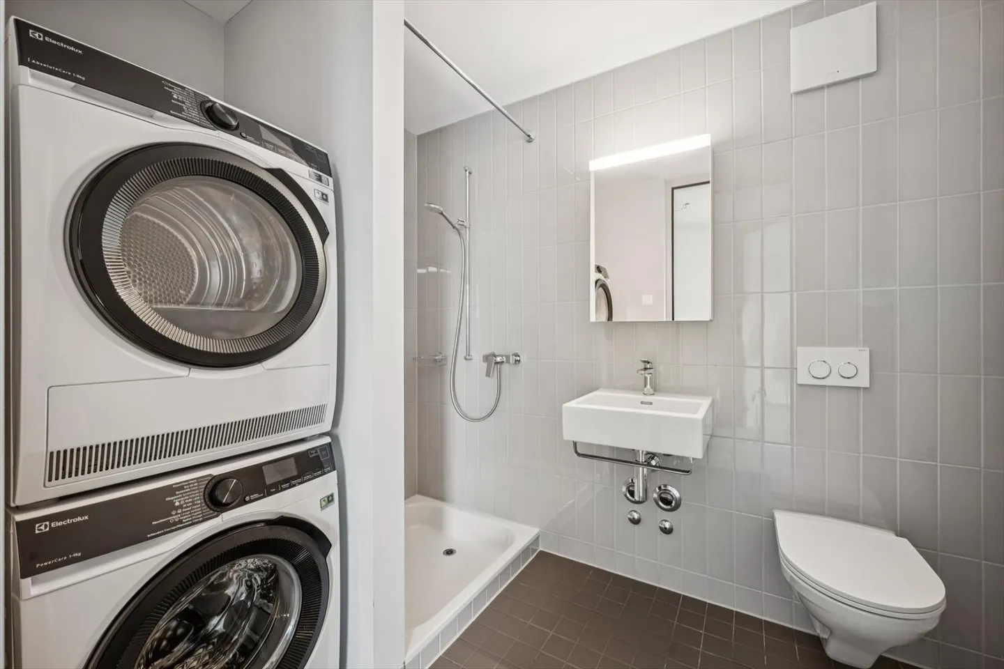 Quiet and spacious 4.5 room apartment is looking for you! - Photo 5 of 9