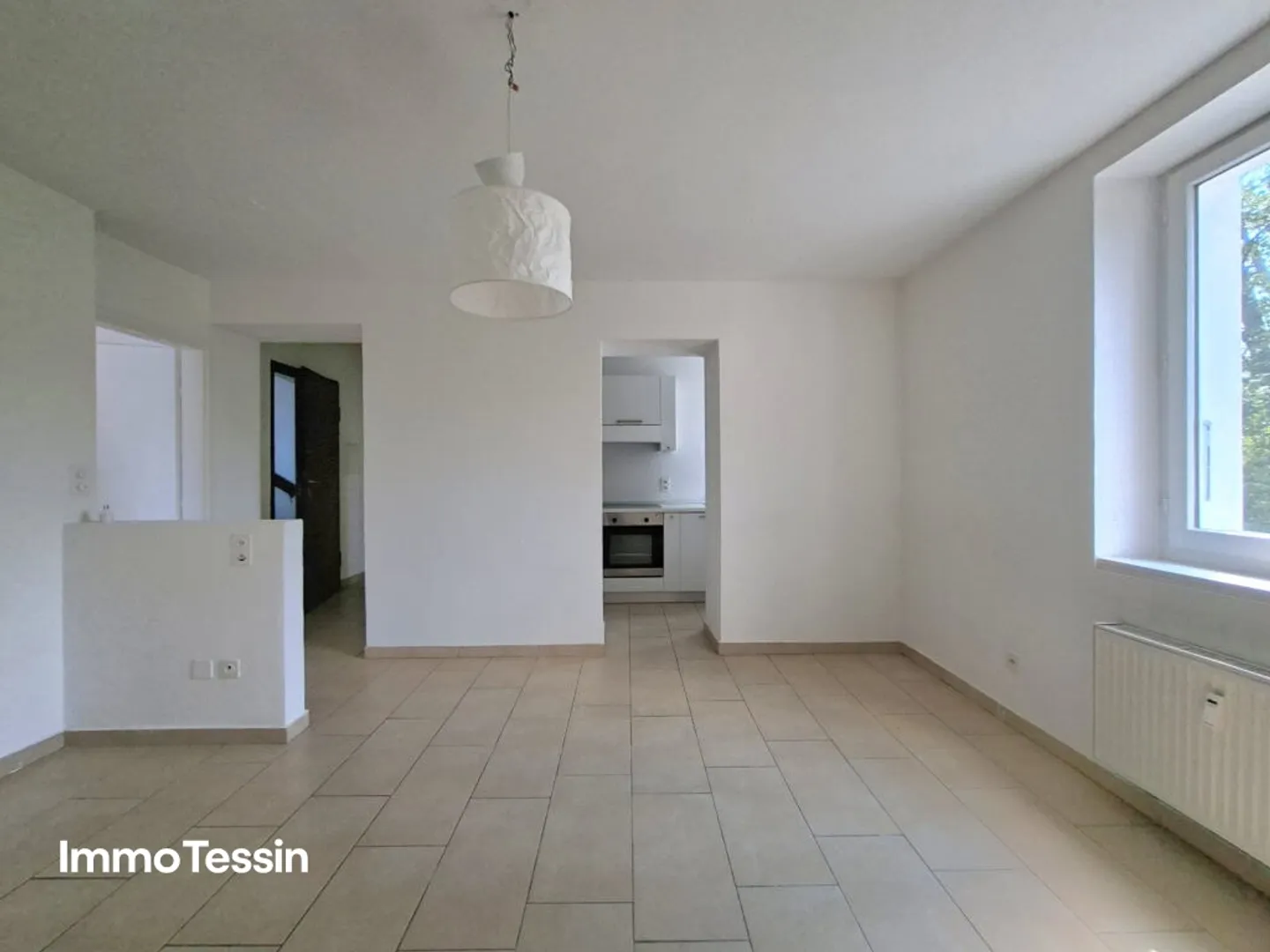 Belle appartement de 2 pièces dans une maison de 4 parties à quelques minutes de Lugano - Photo 4 sur 10