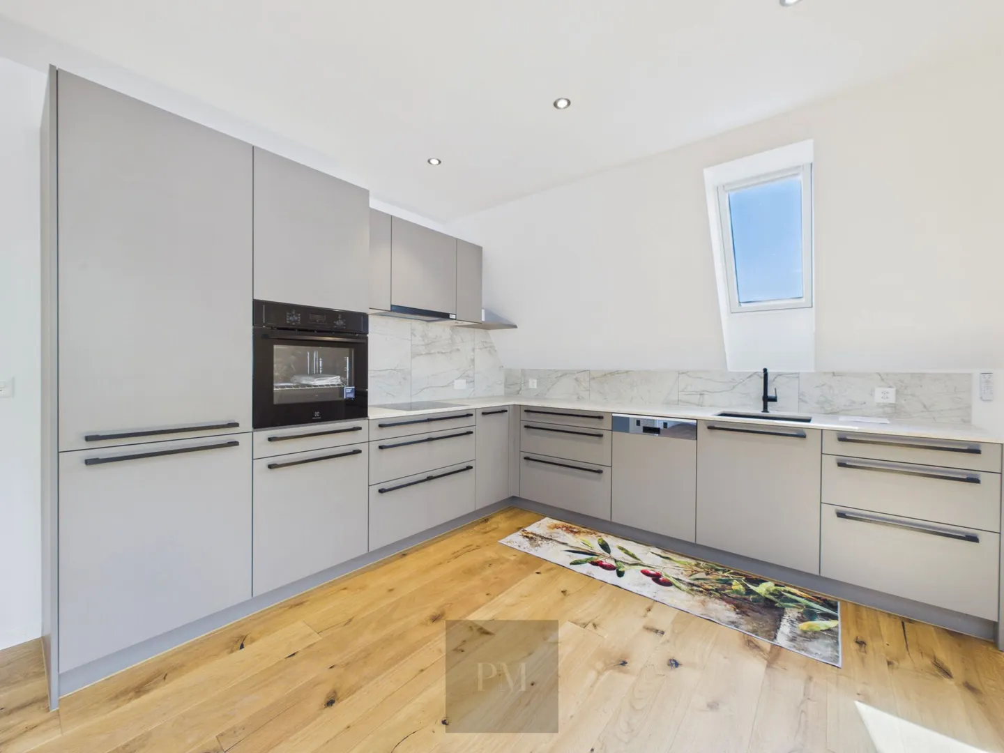 charming 5.5 room maisonette - Photo 4 of 8