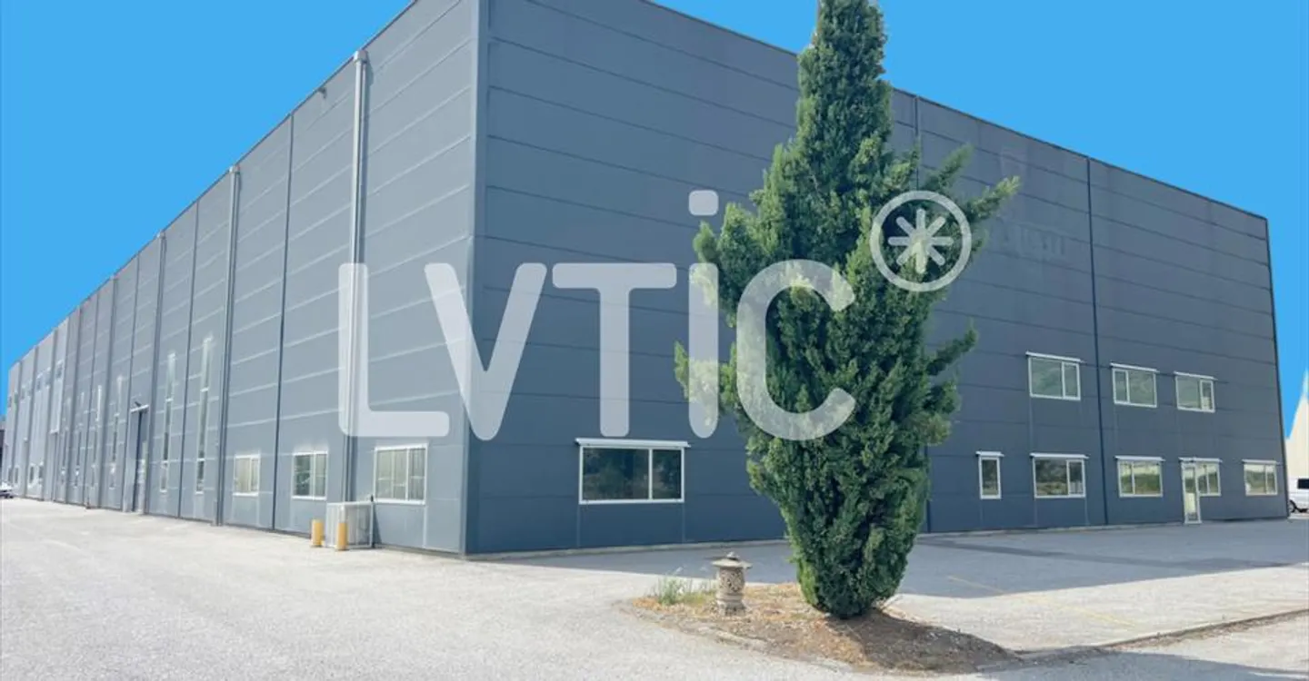 Industriehalle, Büros von 1080 m2 zur Miete nahe Sion - Vétroz - Foto 2 von 10