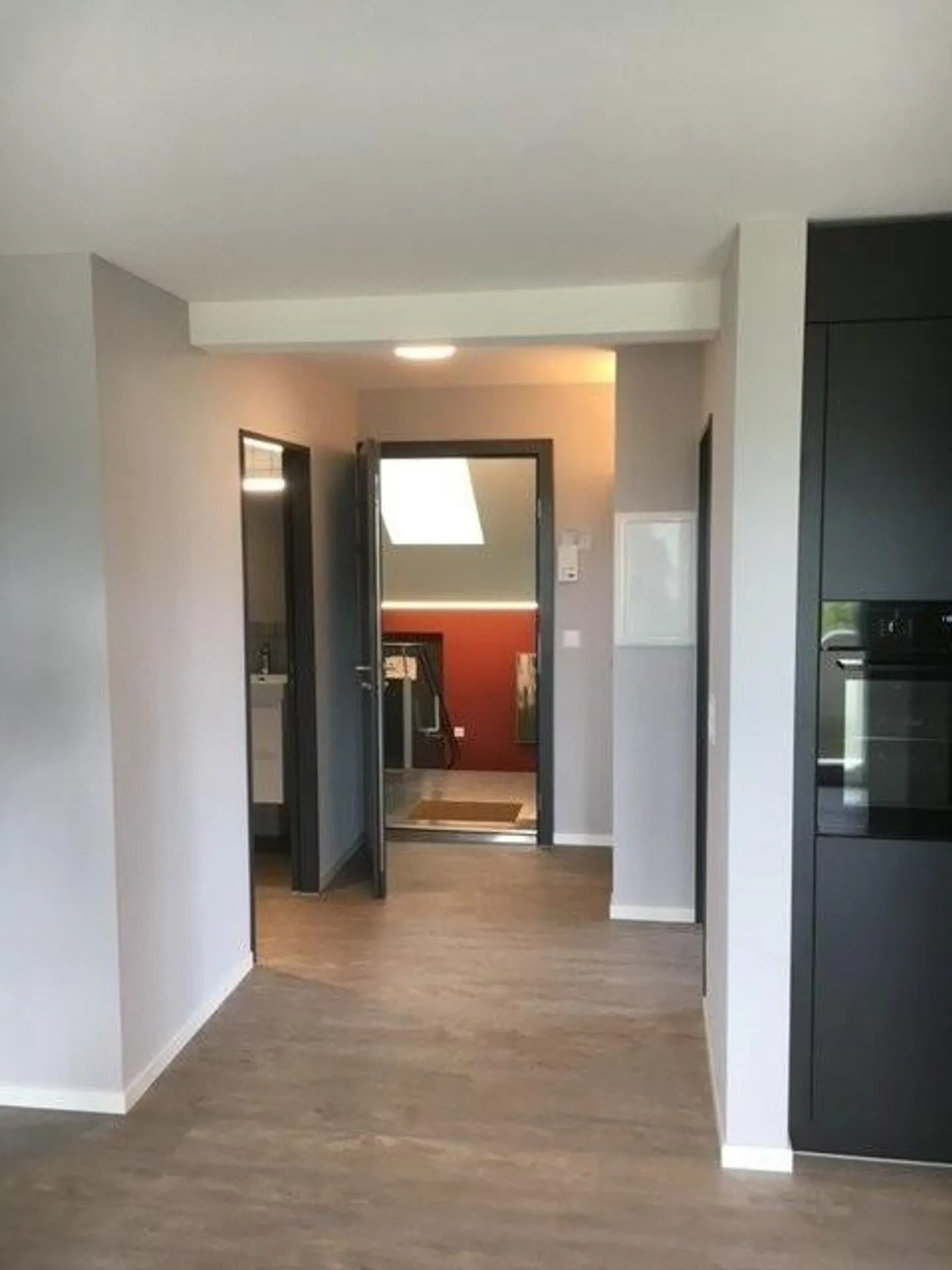 Modern apartment in the best location of Adliswil - Photo 1 of 10