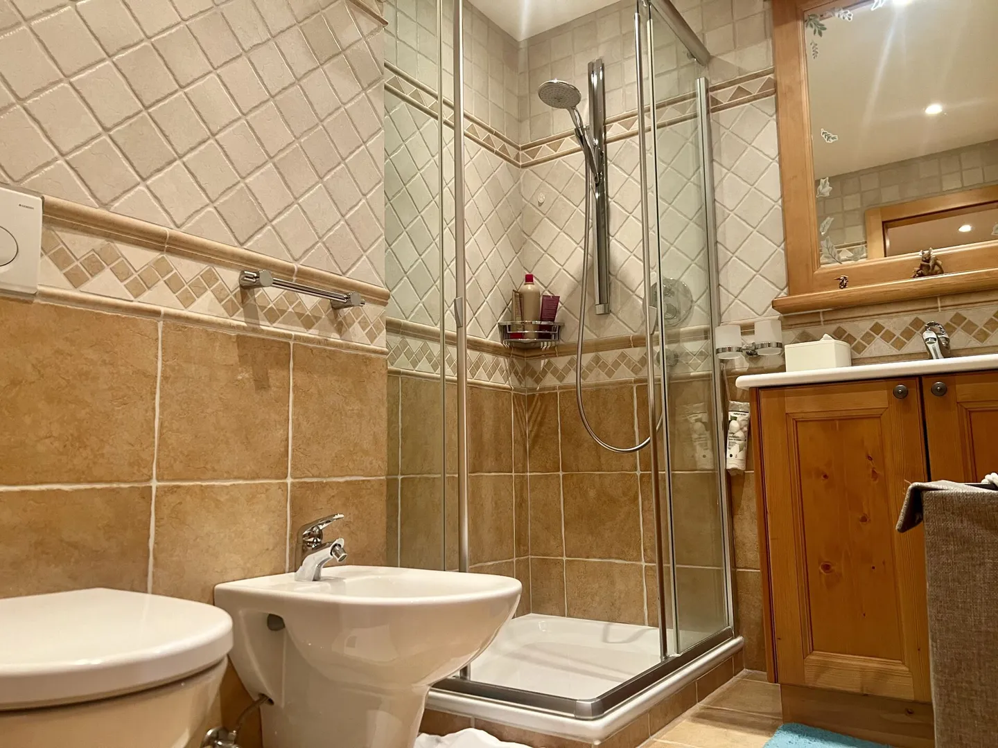 APPARTEMENT MAGNIFIQUE AU CENTRE DE CRANS-MONTANA - Photo 6 sur 9