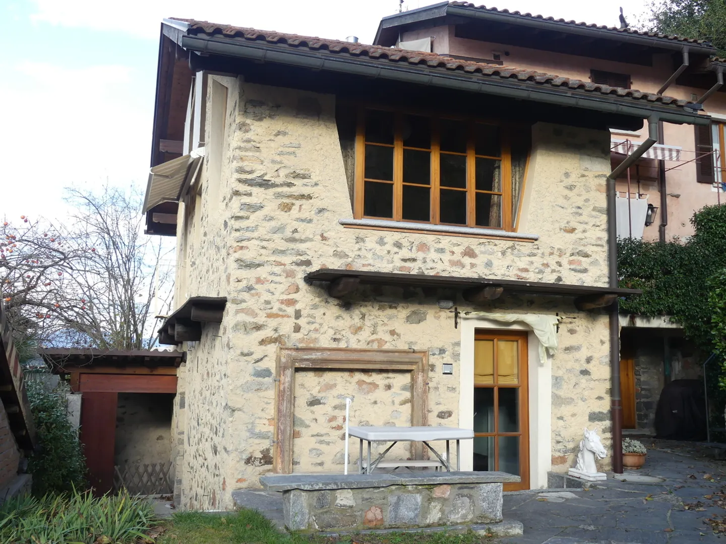 Charmantes Steinhaus - Foto 1 von 13
