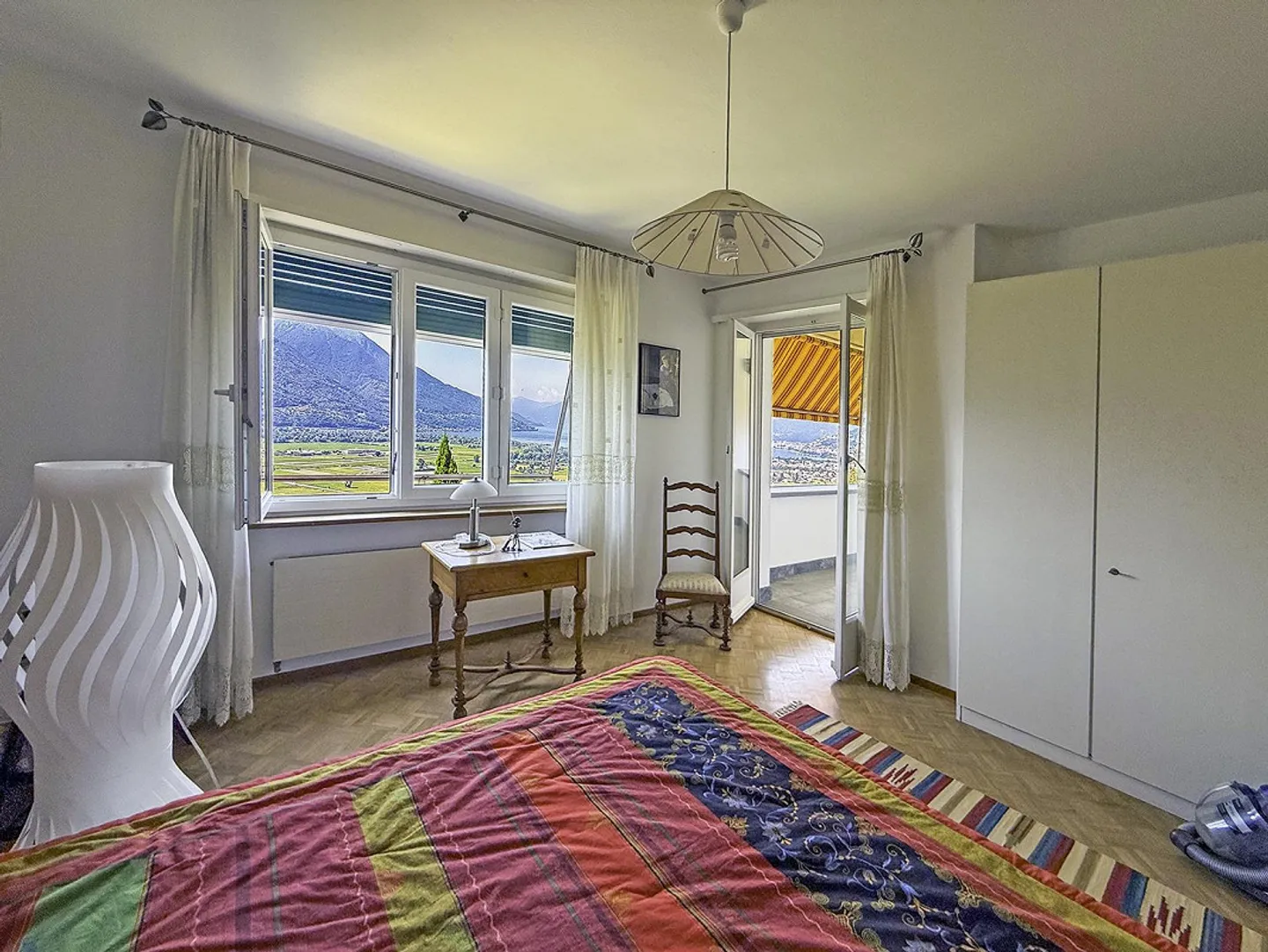 Villa in der Natur mit Panoramablick auf den Lago Maggiore - Foto 15 von 21