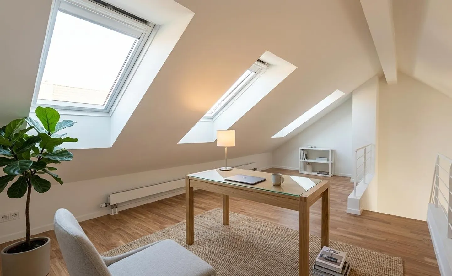 Attico spazioso - centrale ma tranquillo - Foto 5 di 7