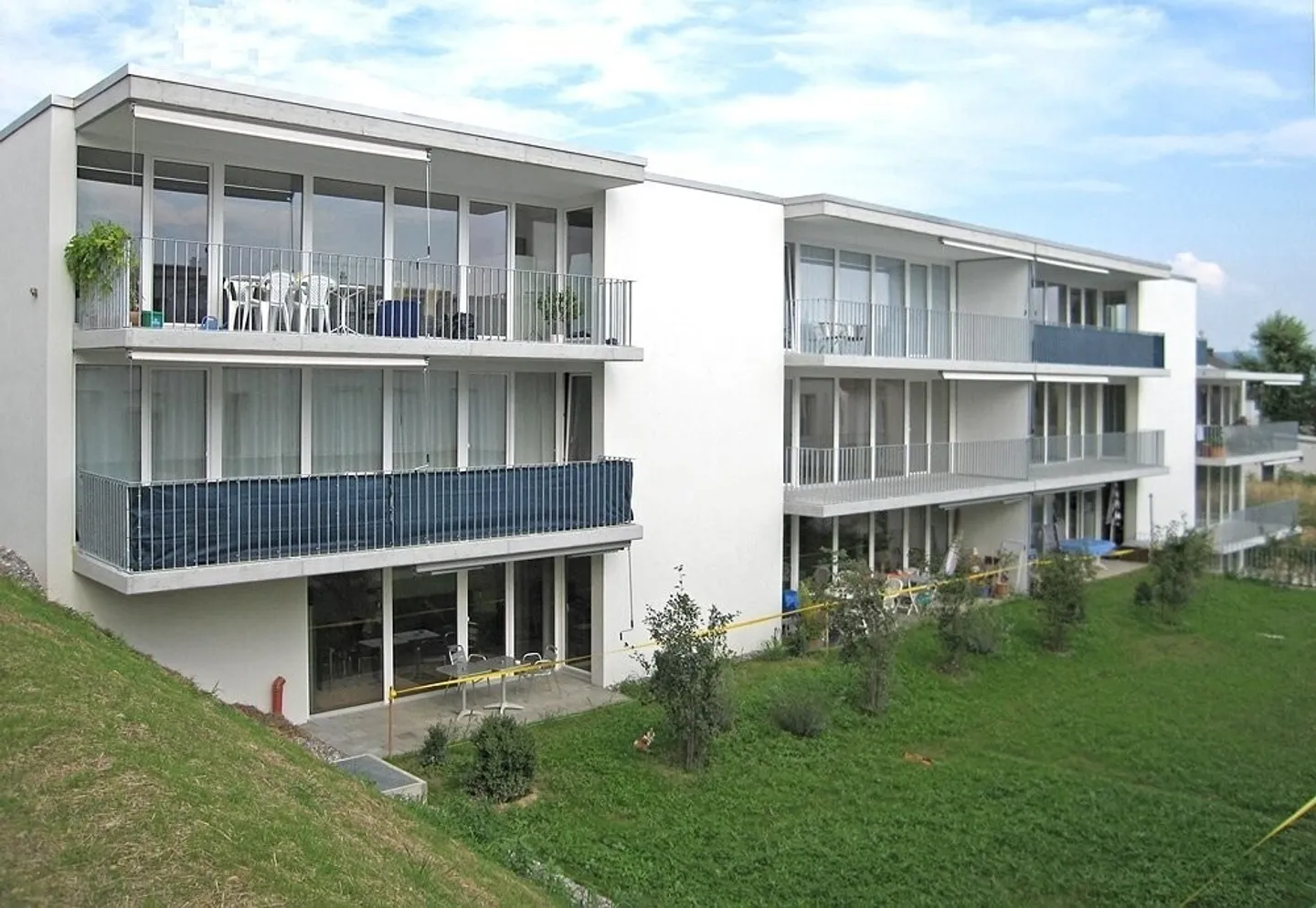 Vous cherchez une place de parking ? - Photo 1 sur 1