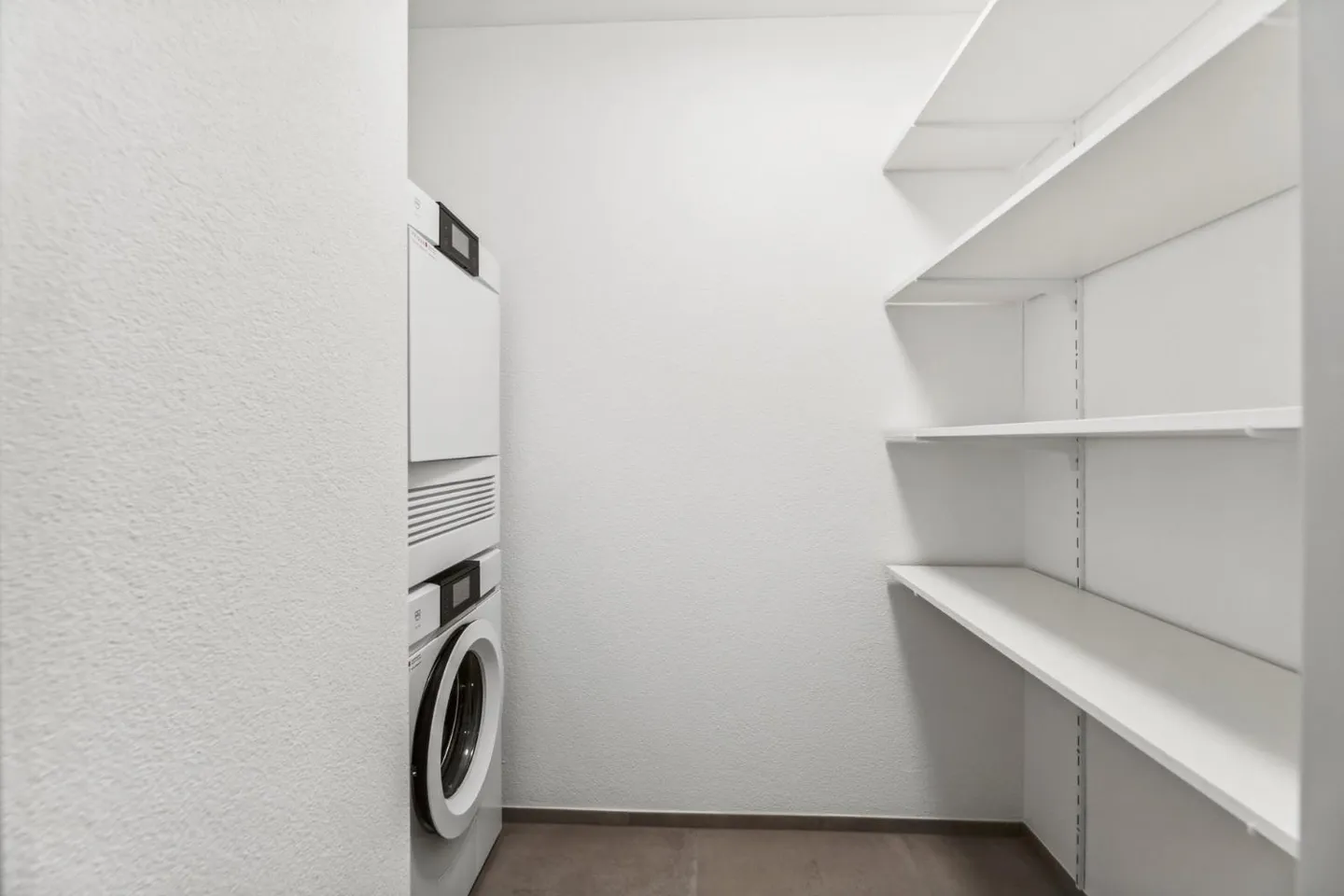 Vivre moderne et de haute qualité ? Votre nouvel appartement vous attend ! - Photo 7 sur 8