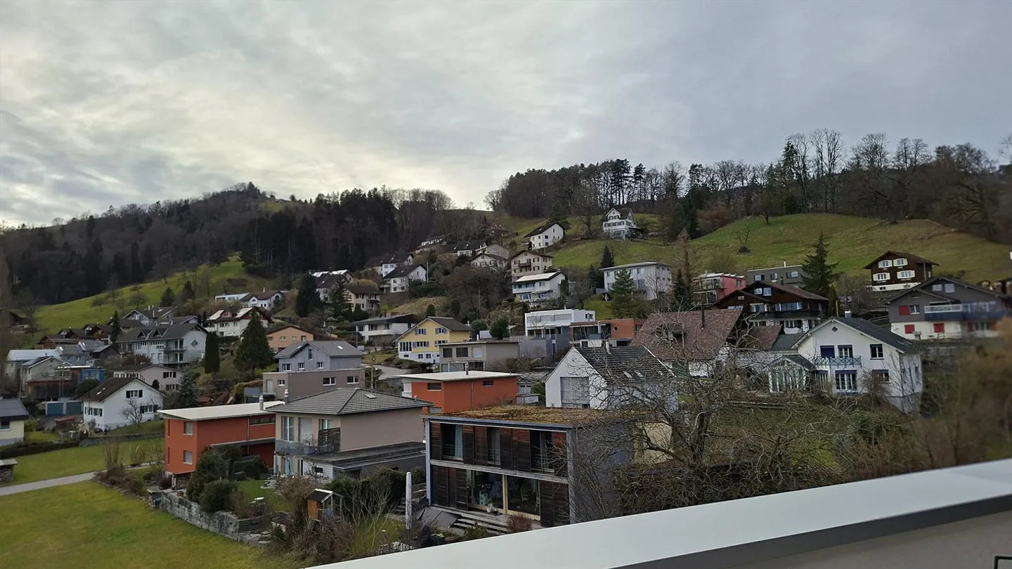 Maisonette spaziosa di 4,5 stanze con vista mozzafiato - Foto 2 di 2