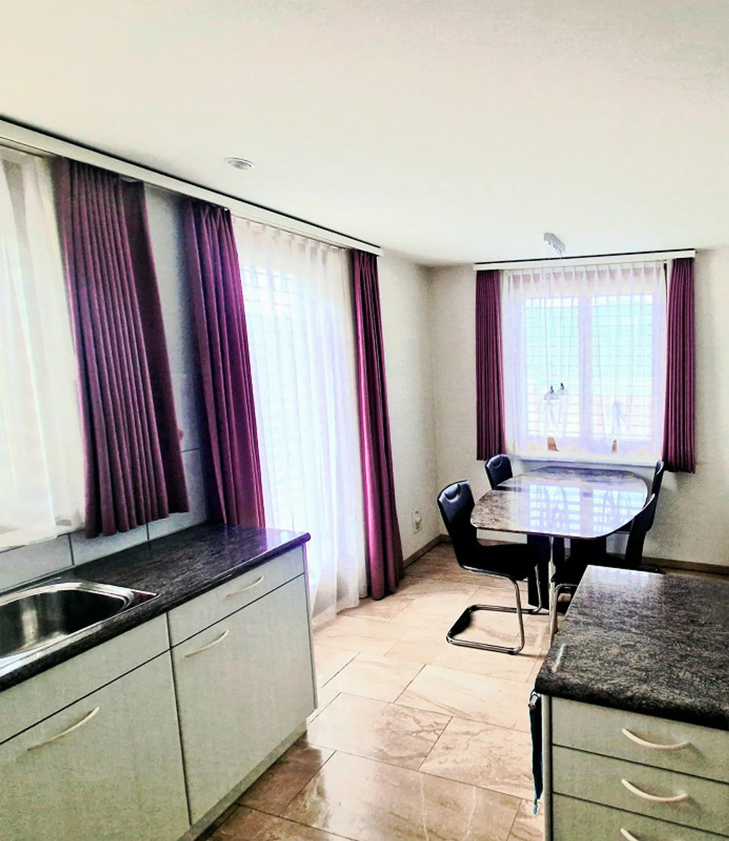 Casa residenziale di 5,5 stanze nella posizione più bella con vista sul lago e sulla montagna - Foto 14 di 29