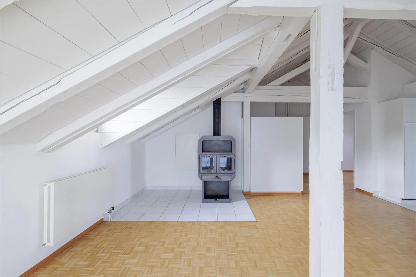 Charmante Dachgeschosswohnung in St. Gallen - Foto 4 von 10