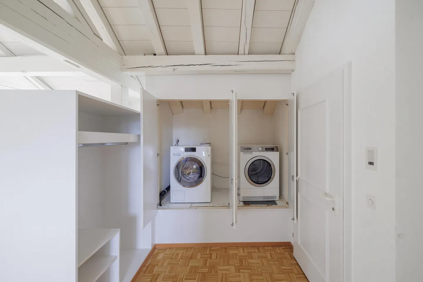 Charmante Dachgeschosswohnung in St. Gallen - Foto 7 von 10