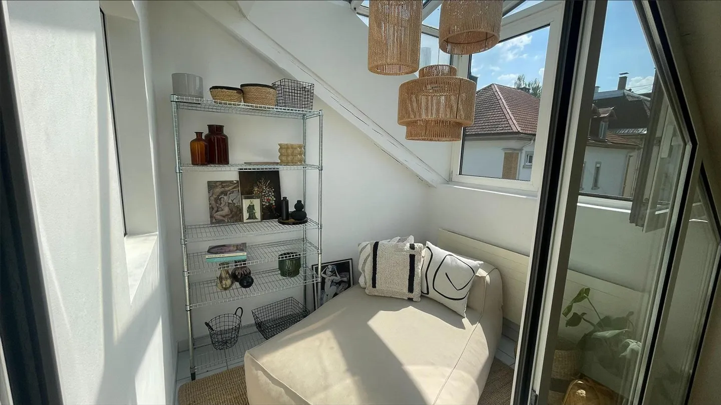 Charmante Dachgeschosswohnung in St. Gallen - Foto 9 von 10