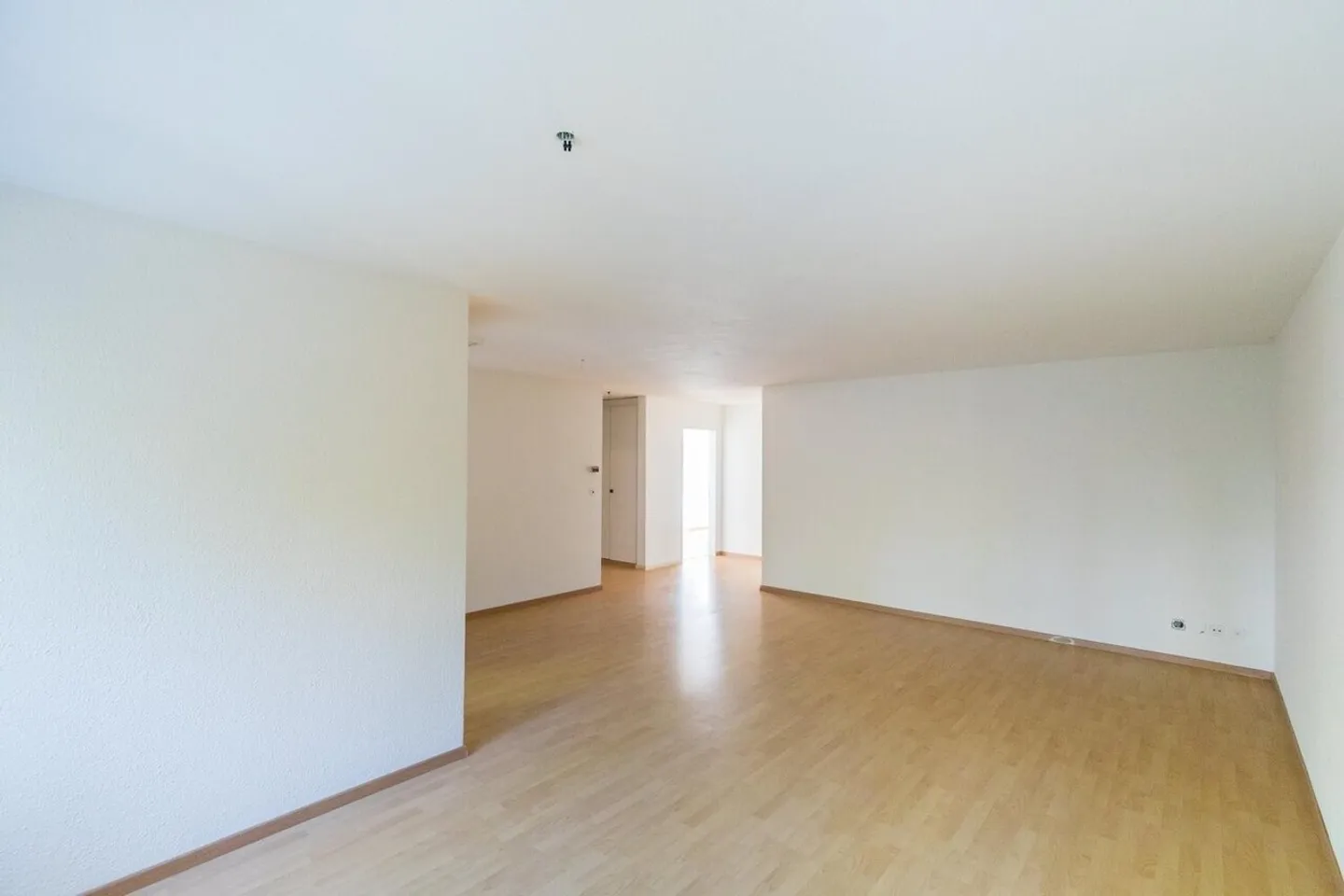 Appartement de 3.5 pièces dans un endroit calme à Egerkingen - Photo 4 sur 11