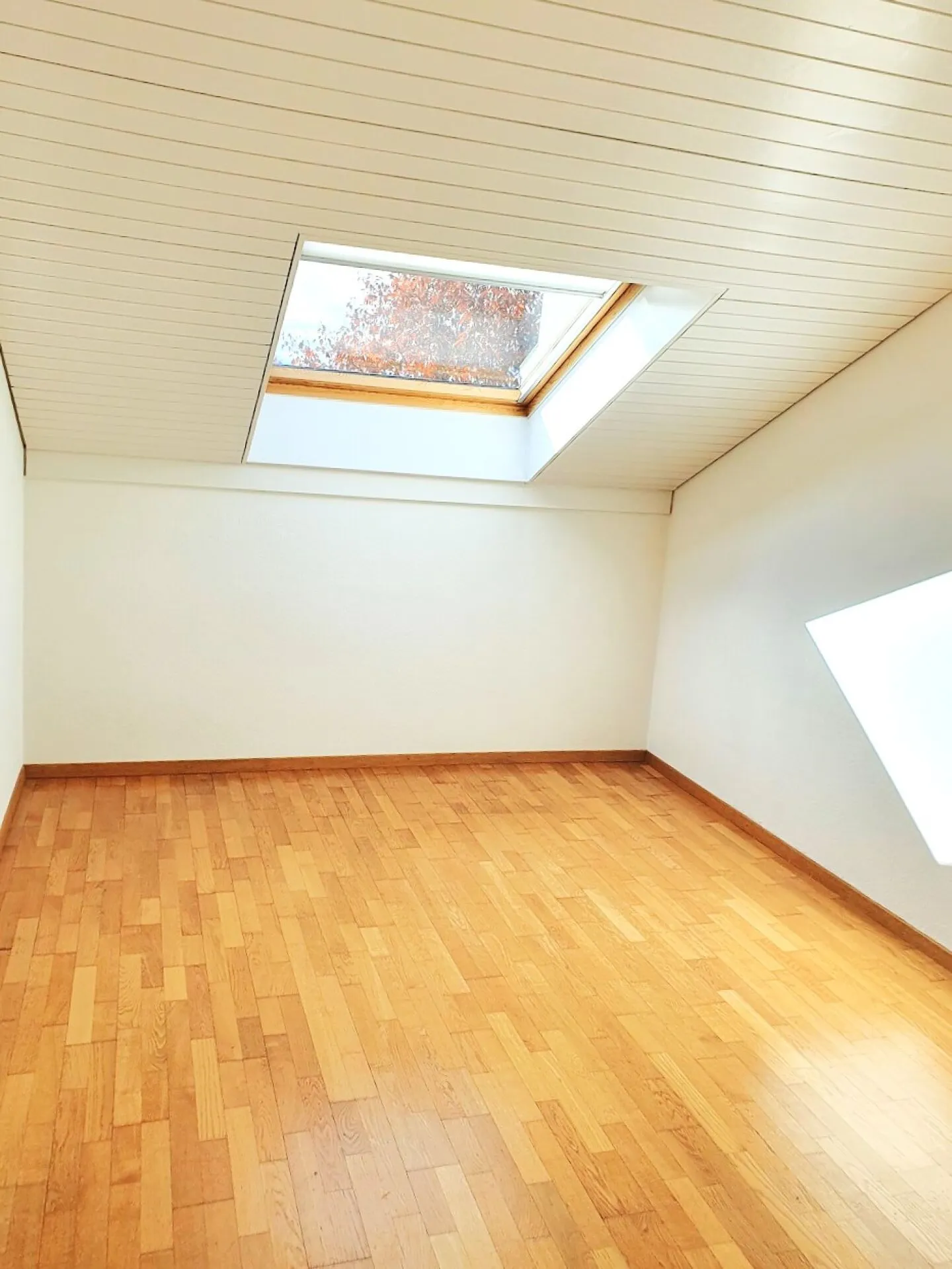 Appartement en penthouse confortable dans un quartier résidentiel calme - Photo 8 sur 12