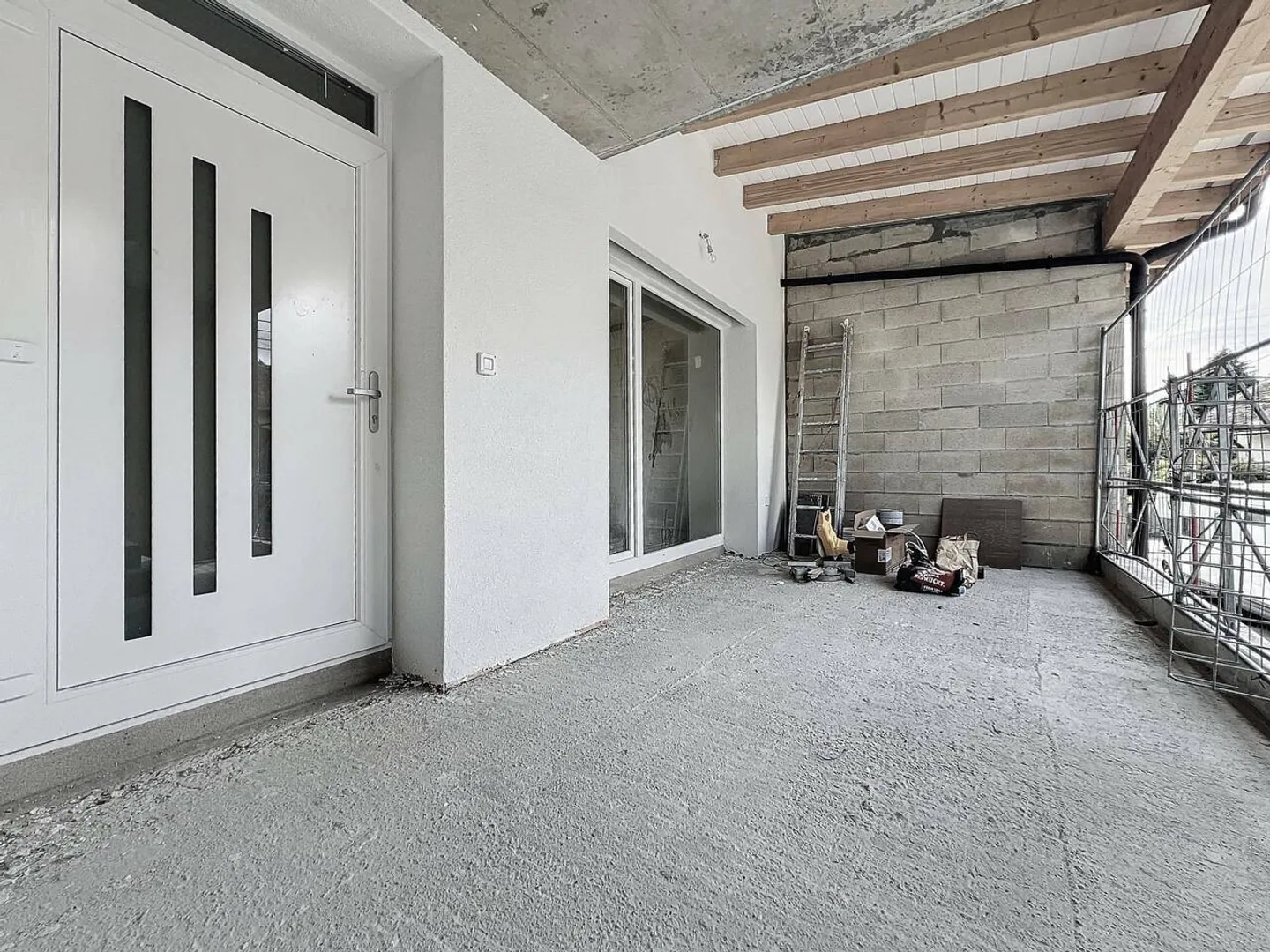 New 3.5-room apartment with balcony - Photo 5 of 7