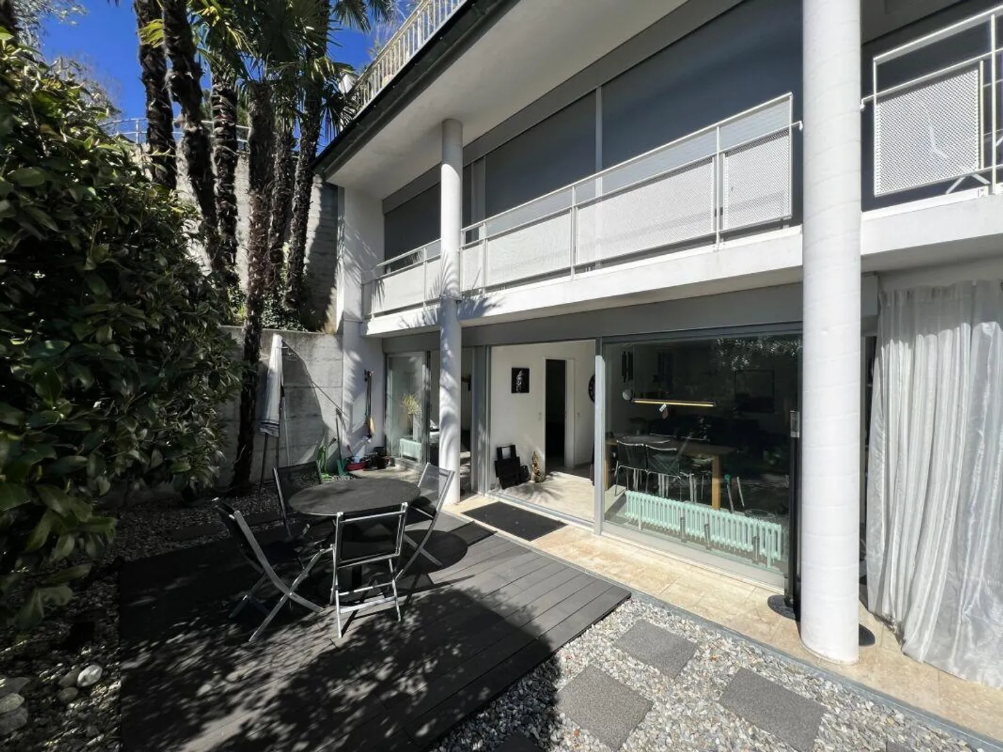 Elegant 2.5-room apartment with garden - Photo 13 of 22