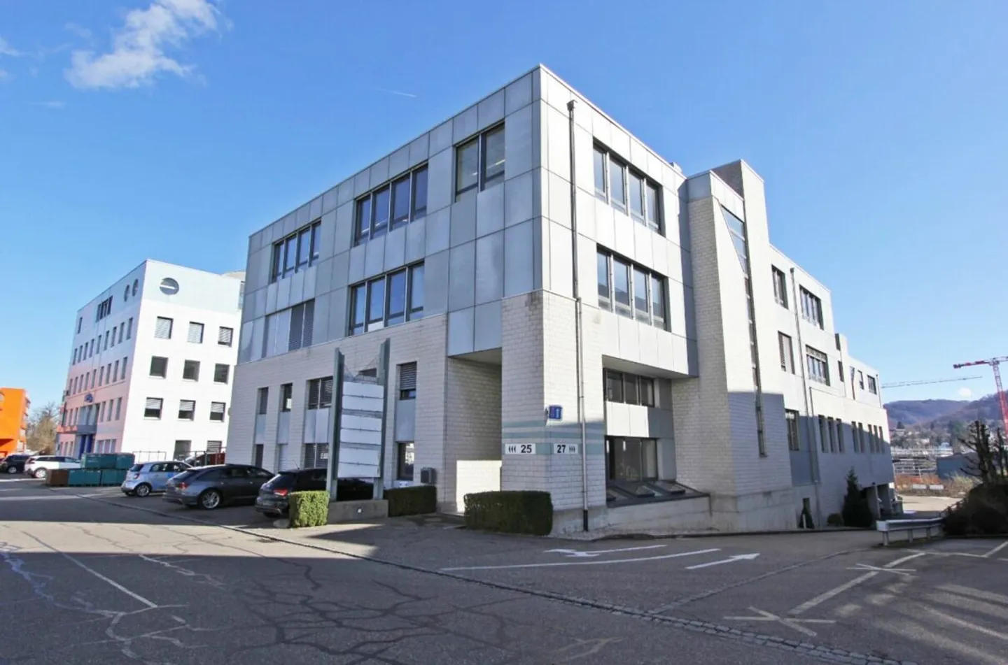 Gemütlicher Büroraum in Reinach - Foto 1 von 6