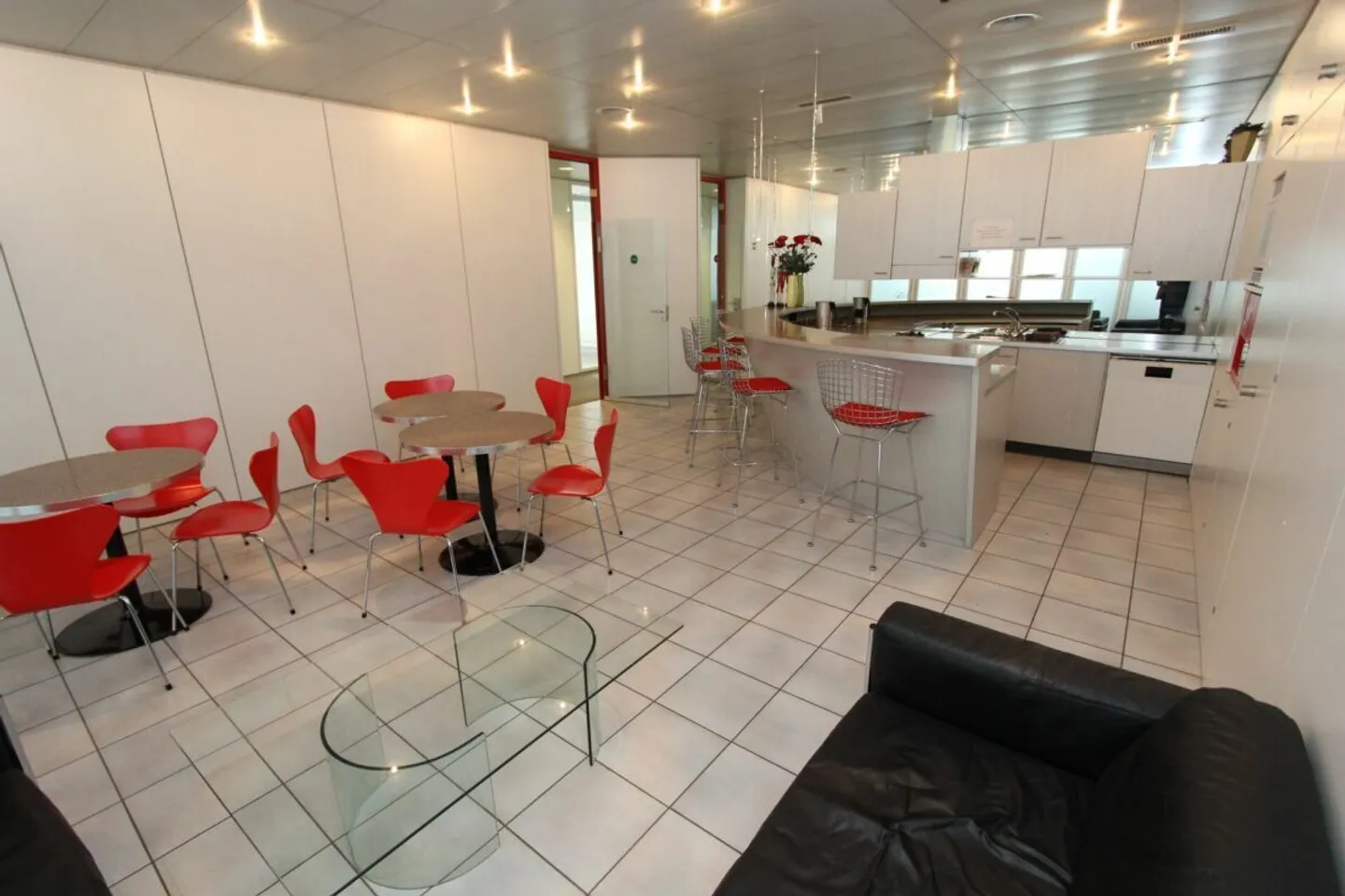 Gemütlicher Büroraum in Reinach - Foto 5 von 6