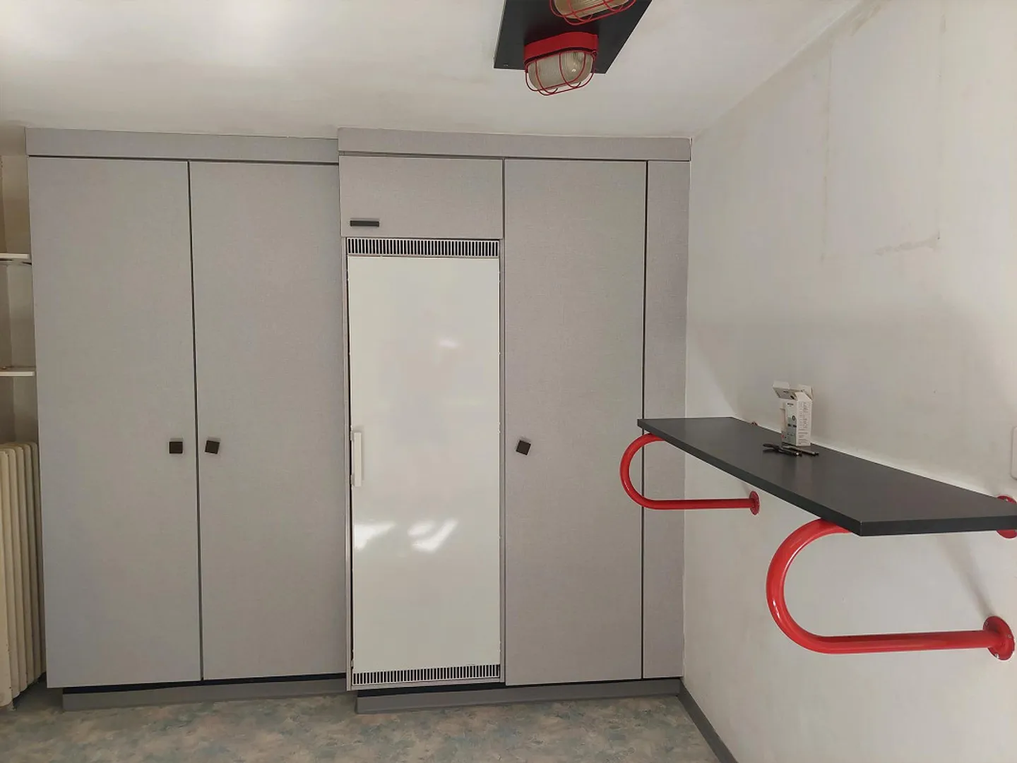 Centrally located 4-room apartment in a small multi-family house - Photo 6 of 11