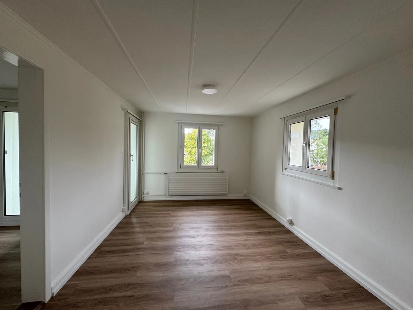 Attraktives Mehrfamilienhaus mit Rendite- und Entwicklungspotenzial in Unterägeri ZG - Photo 8 sur 11