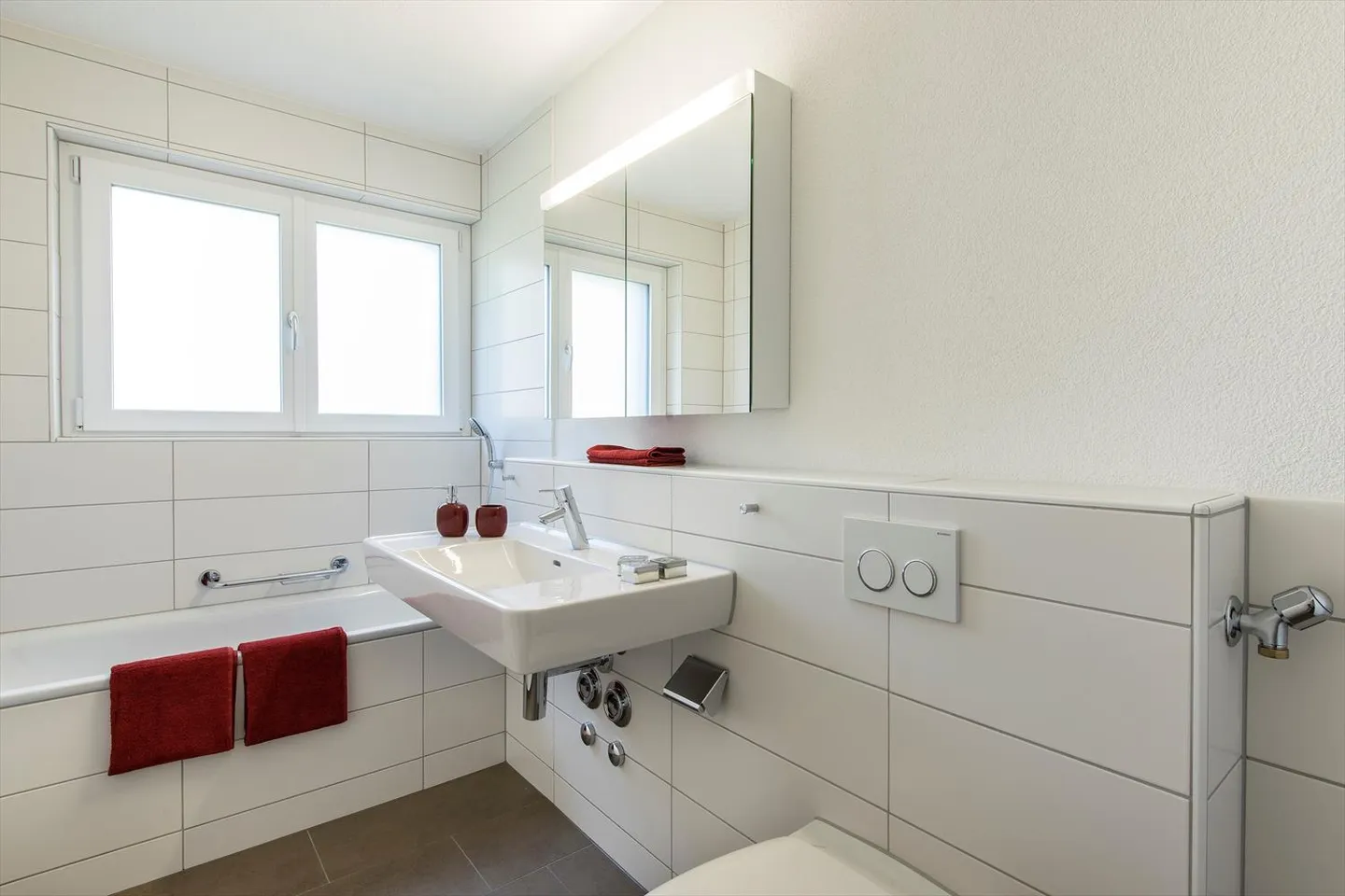 Appartamento in affitto - Foto 4 di 10