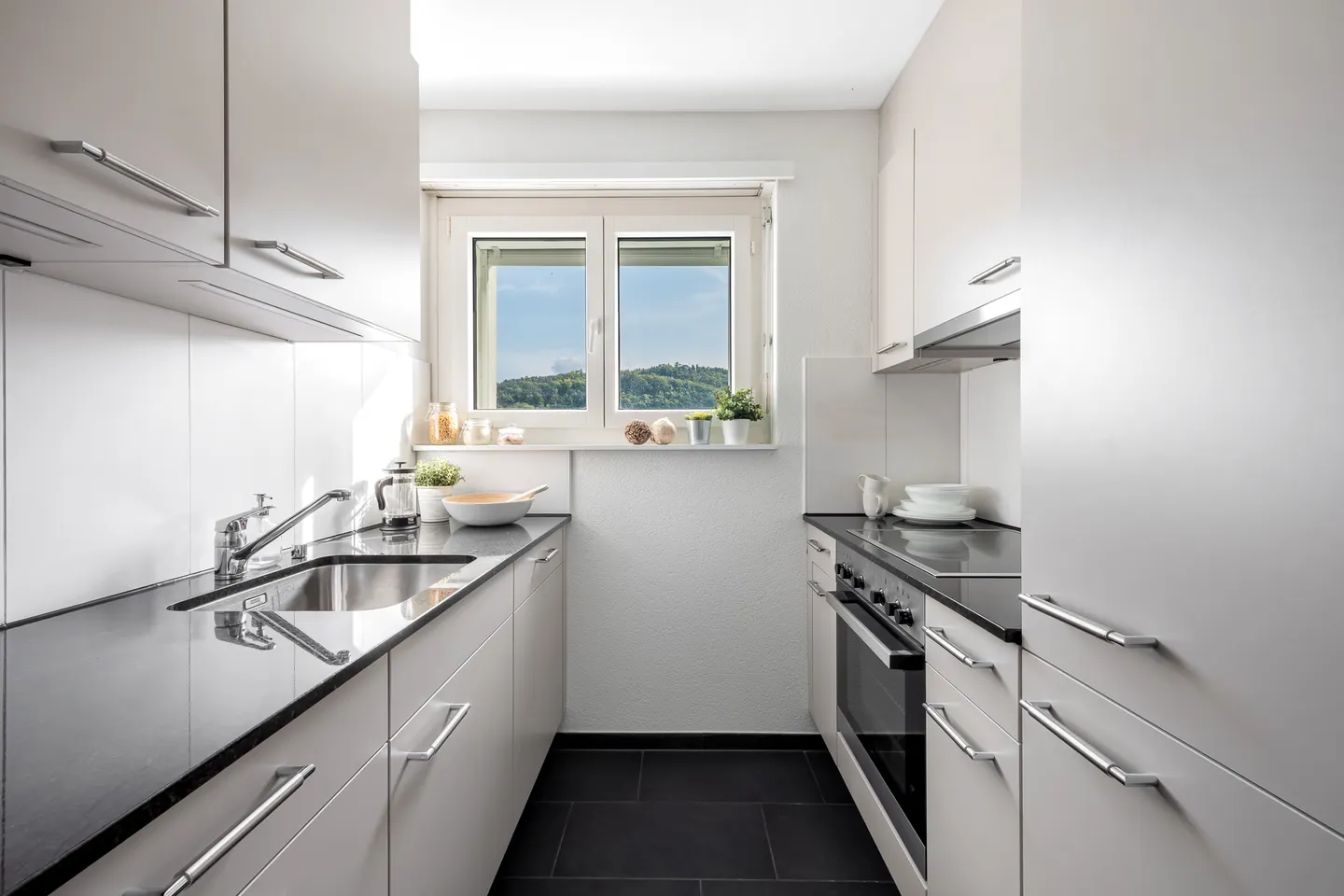 Appartamento 2.5 camere affascinante - Foto 3 di 12