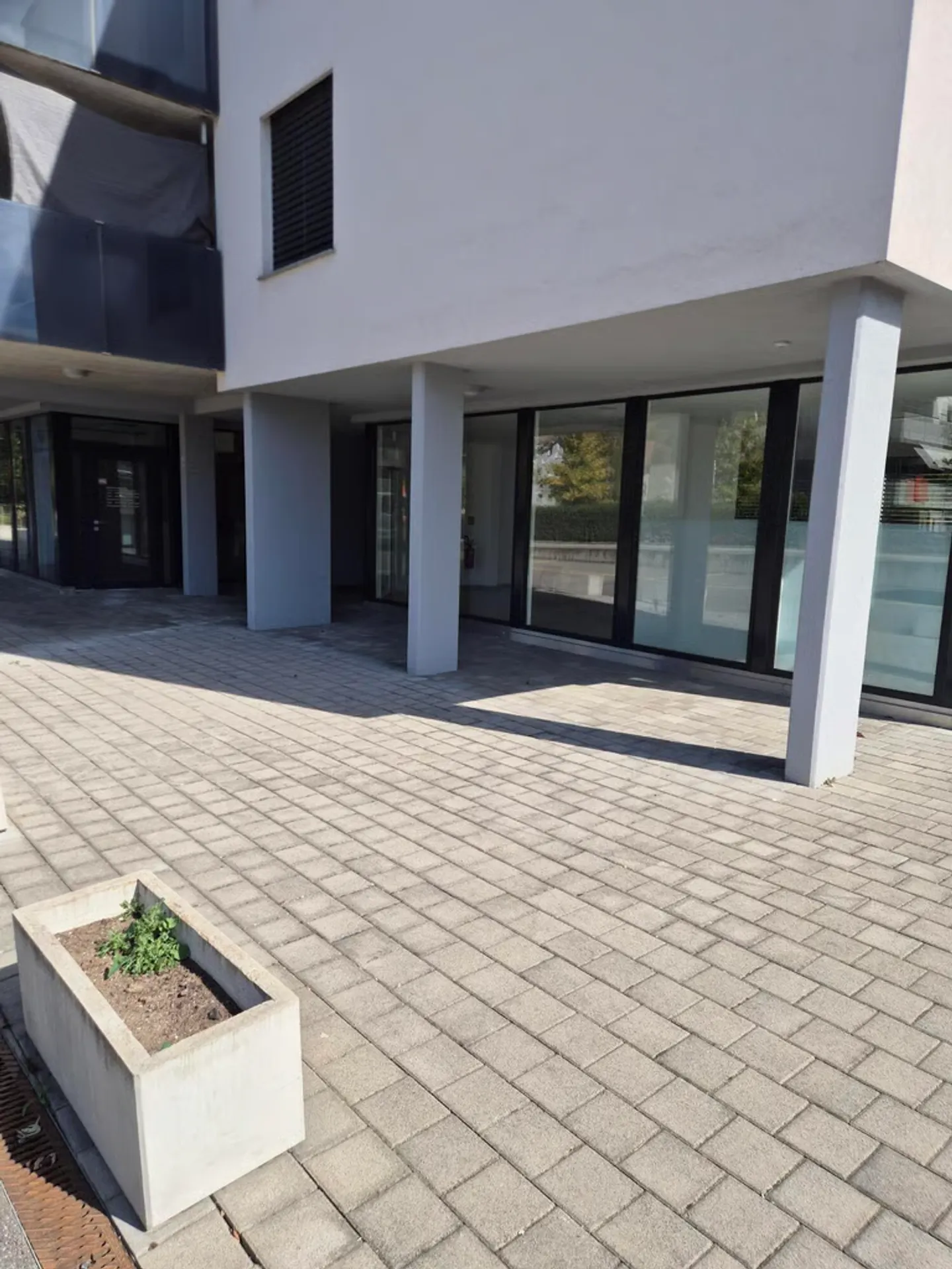 Commercial Space - Photo 2 of 12