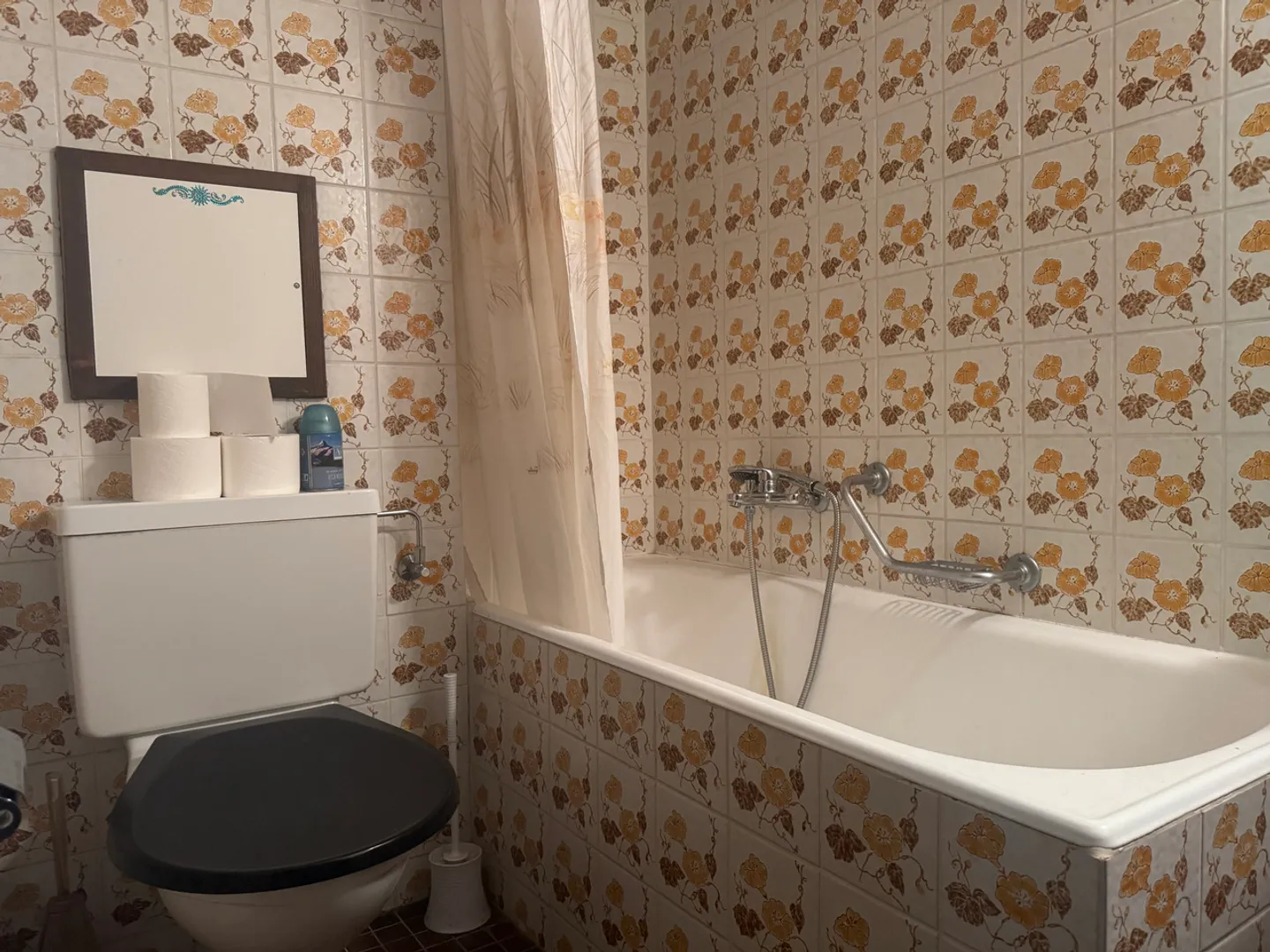 Partially furnished studio facing south with balcony in Torgon - Photo 7 of 10