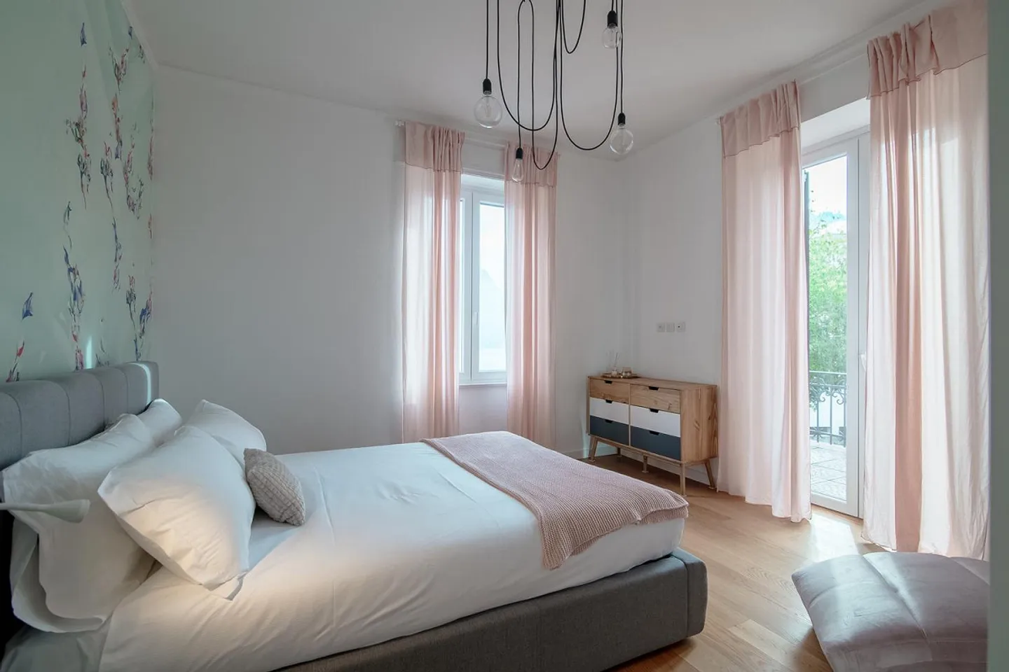 Direttamente dal Proprietario - Villa nel Centro di Lugano con Vista Completa sul Lago - Foto 18 di 30