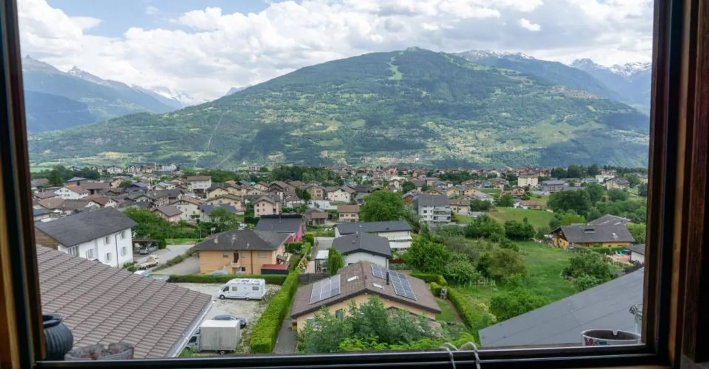 Casa di villaggio con tre appartamenti a Savièse - Foto 11 di 12