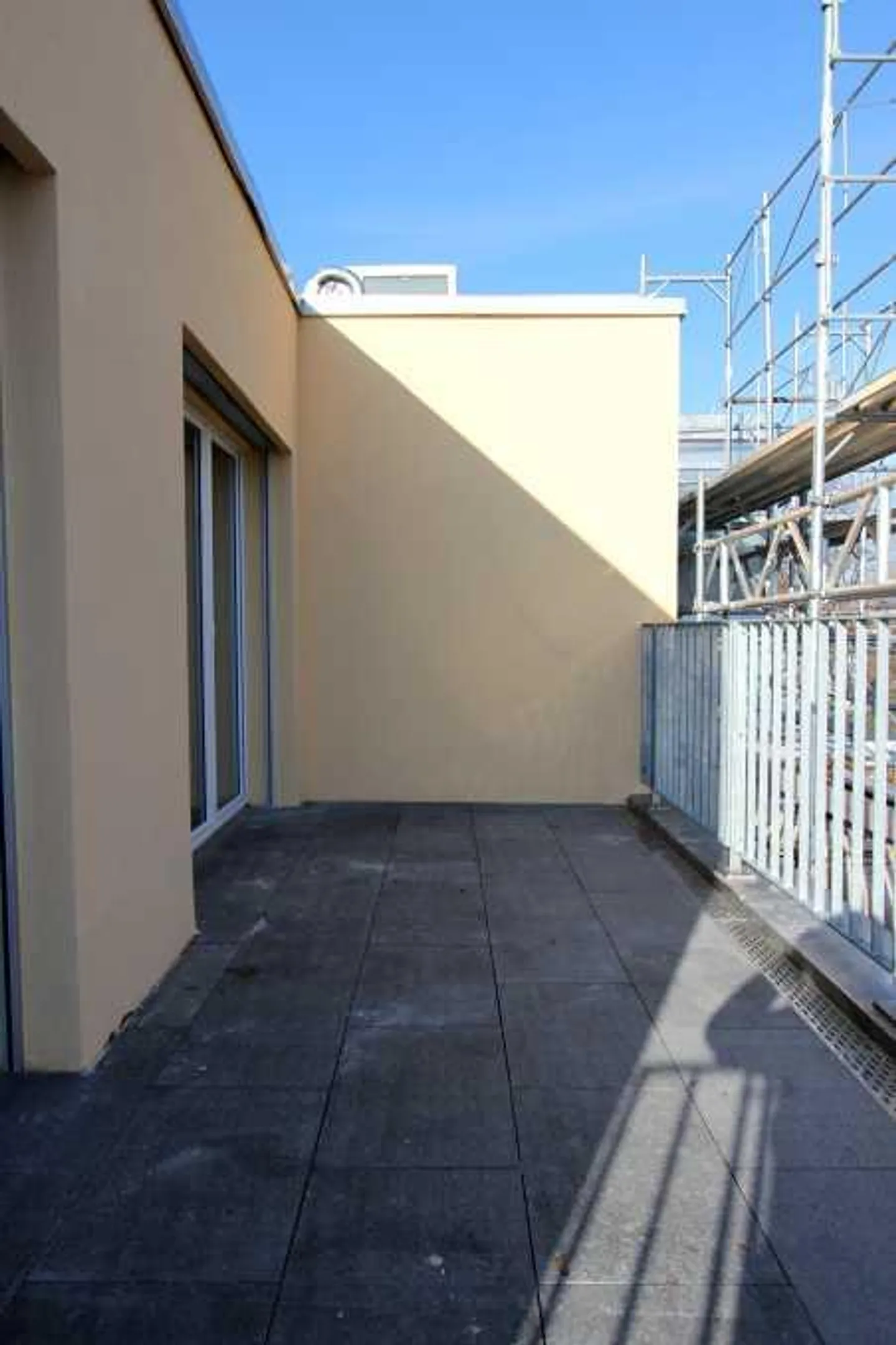 Superbe appartement en attique de 3,5 pièces à Zurich-Wiedikon - Photo 7 sur 7