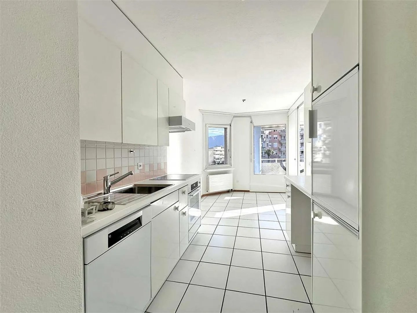 Bright 2.5-room apartment in Breganzona - Photo 1 of 5