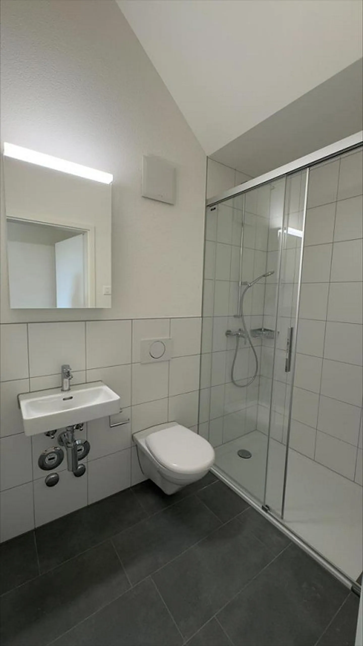 1 mois de loyer net OFFERT - appartement rénové de 3,5 pièces - Photo 6 sur 10