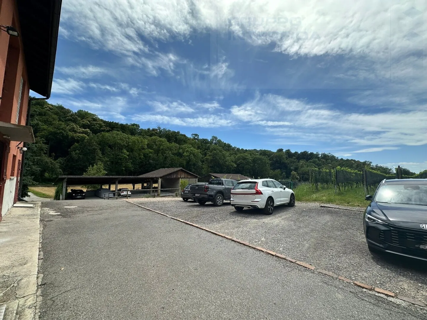 Affascinante casa su tre livelli - Foto 14 di 16